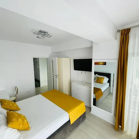 Apartament Yellow Mamaia Nord *