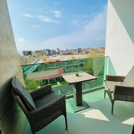 Appartement Yellow Mamaia Nord *